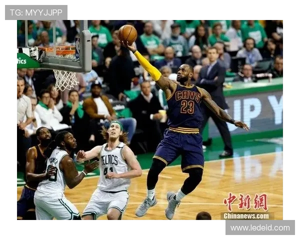 波士顿凯尔特人强势出击上演巅峰对决再掀NBA赛场激情风暴